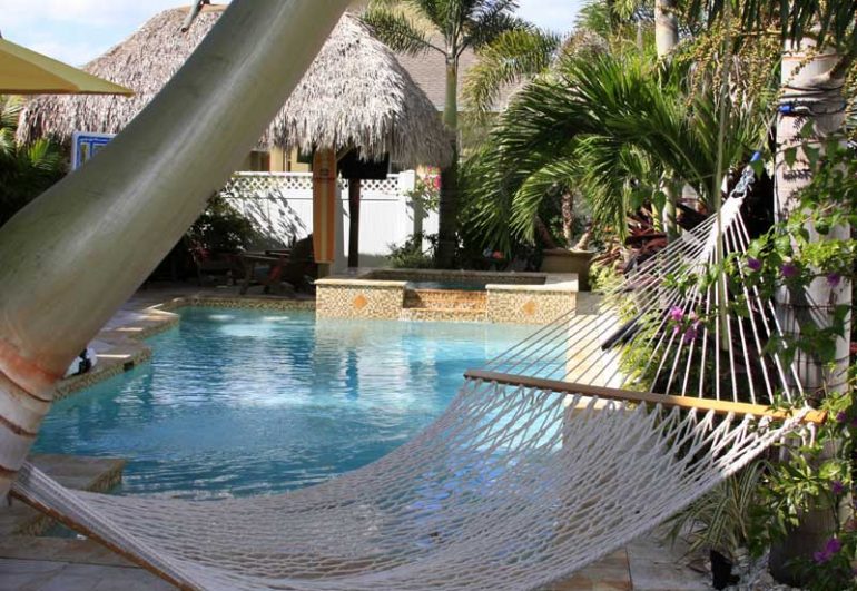 Swimming Pool Builder Tarpon Springs