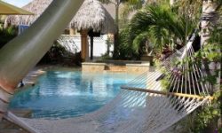 Swimming Pool Builder near Tarpon Springs, Florida
