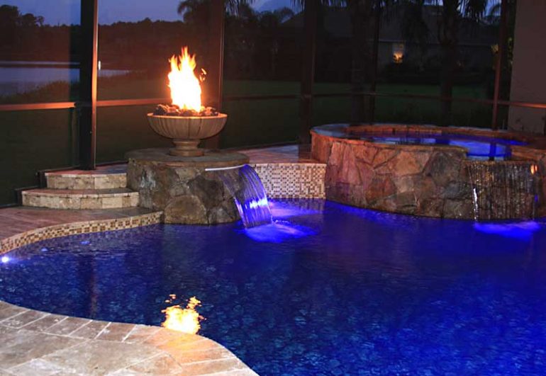 Invest Your Tax Refund in a New Tampa Swimming Pool